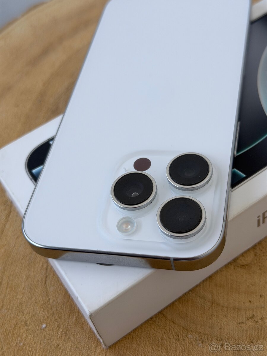 Apple iPhone 16 Pro 128 GB Silver - 3