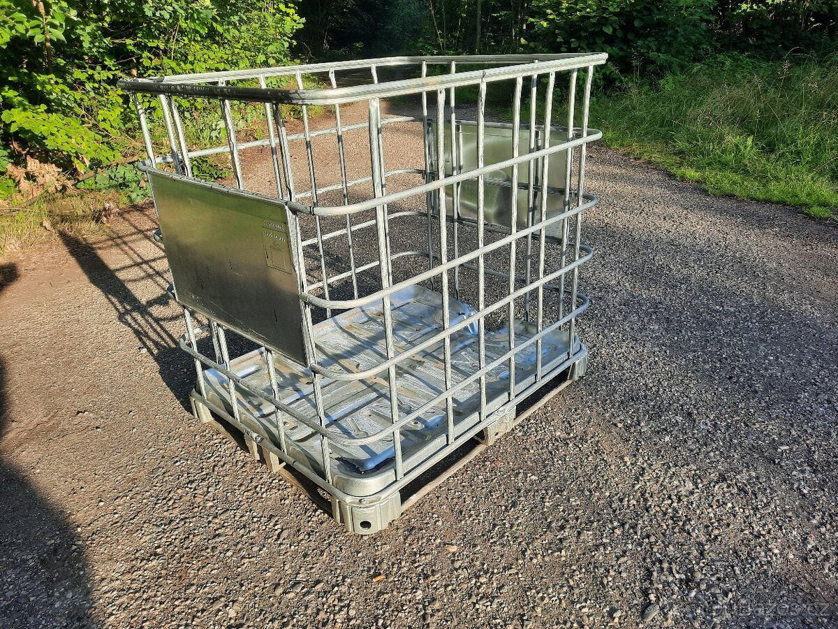 IBC klec kontejner - 3