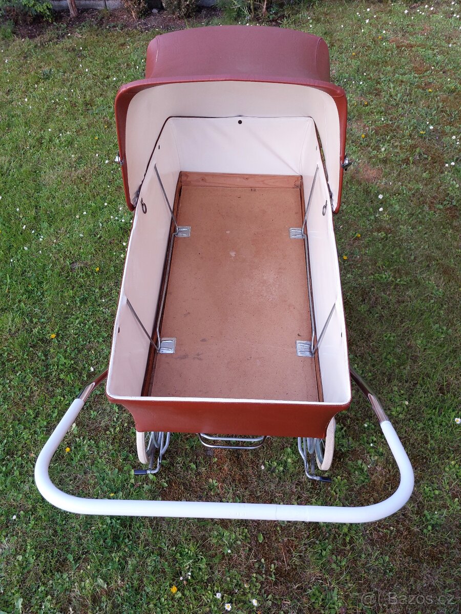 Retro kočárek Liberta - 3