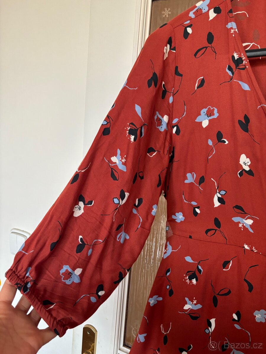 Šaty značky KAFFE - 3