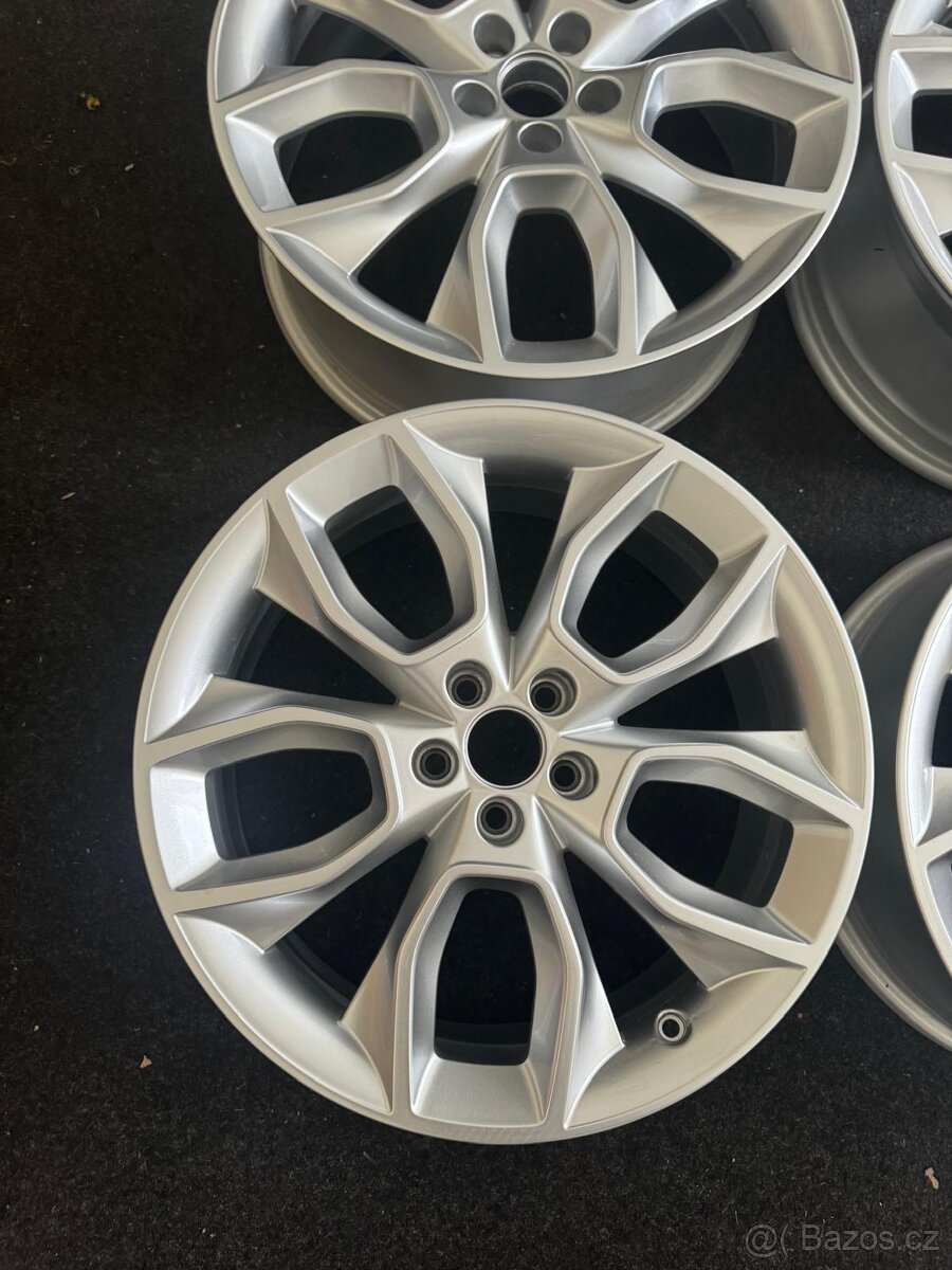 Hliníkové disky ŠKODA CRATER R18 - 3