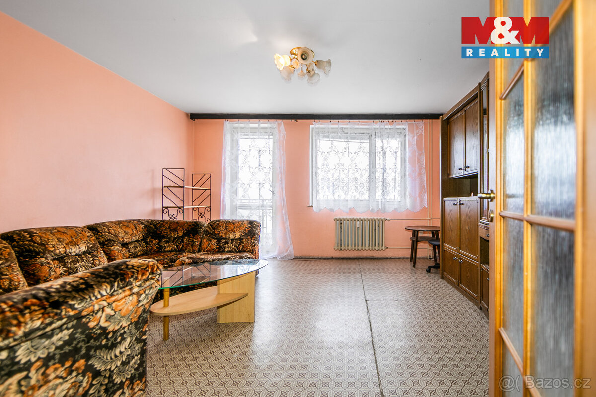 Prodej bytu 3+1 s lodžií i garáží, 75 m², Chodská Lhota - 3