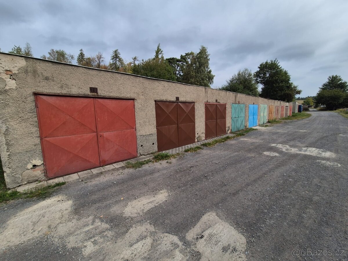 Prodej podílu 2/3 na garáži ve městě Břidličná - 3