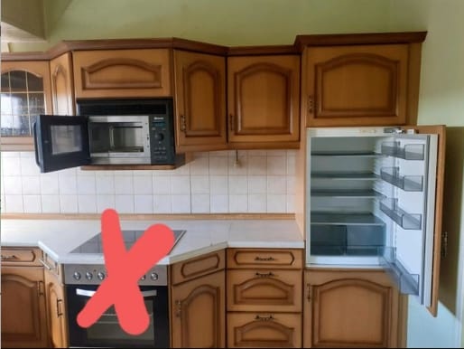 Moderní kuchyňská linka se spotřebiči - 3