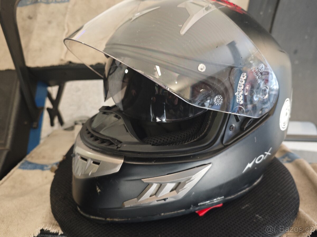 Moto přilba - 3