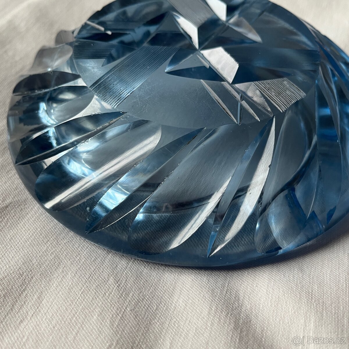 skleněný popelník broušené sklo - 3