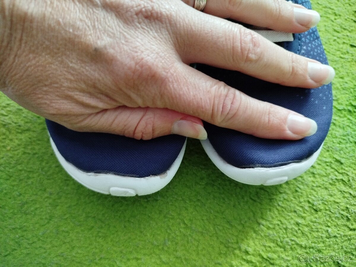 Tenisky, cvičky vel 32 - 3