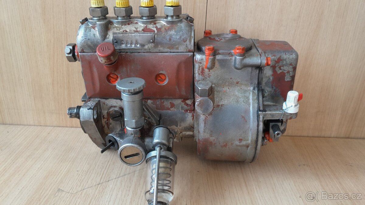 naftové čerpadlo motor zetor 6901 - 3