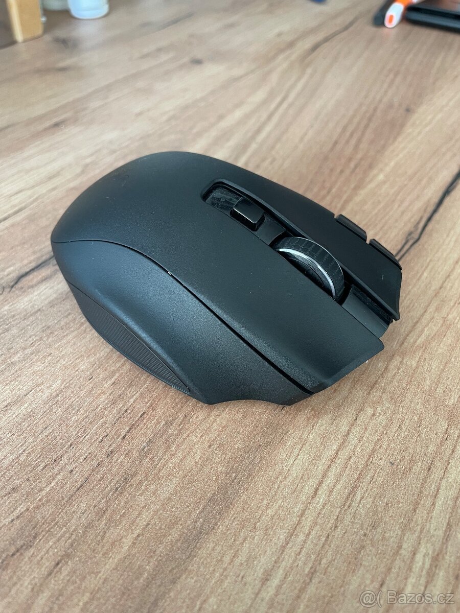 Razer Naga Hyperspeed V2 - 3