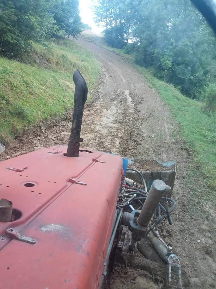 Práce buldozerem - 3