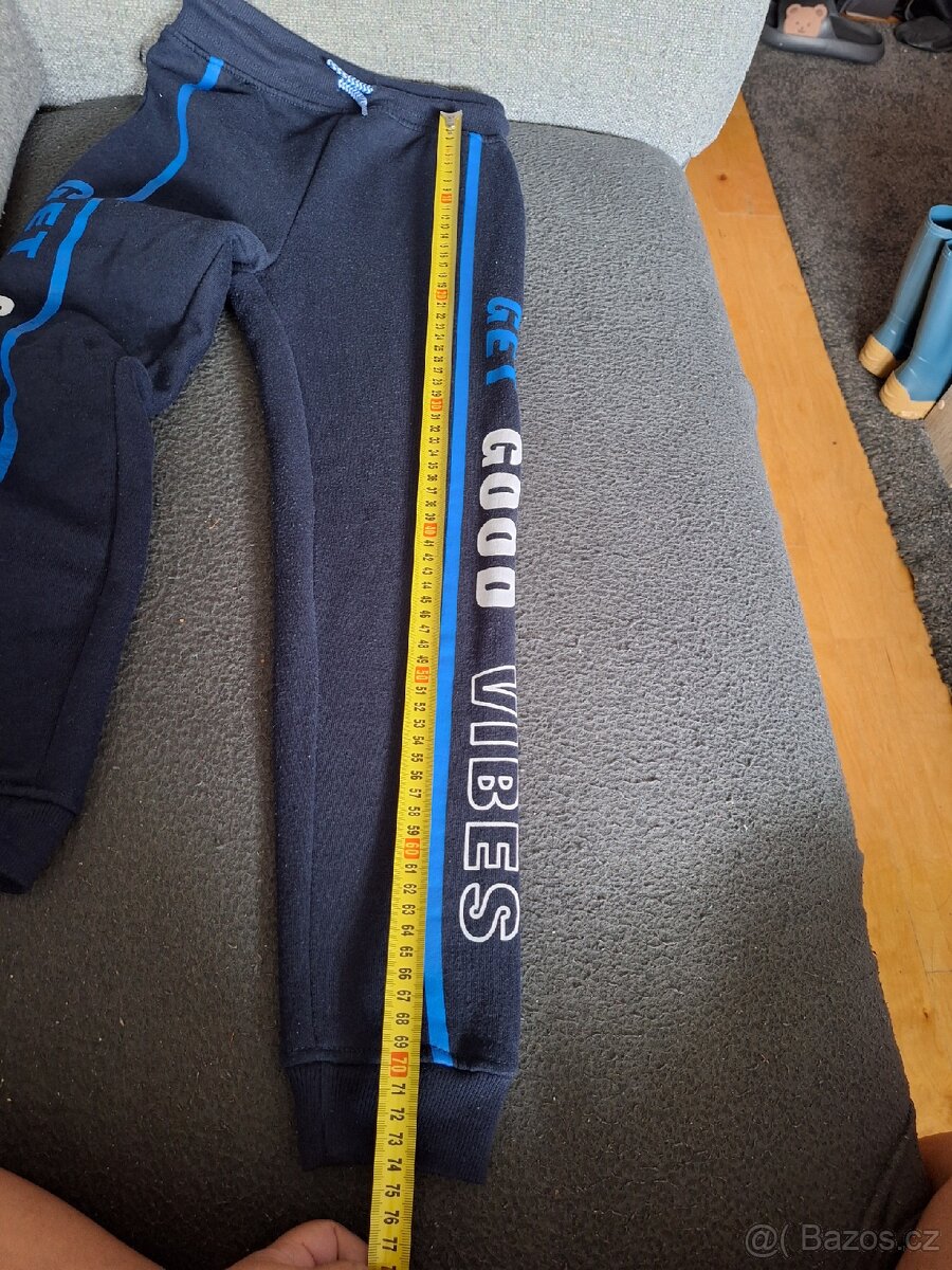 Chlapecké tepláky vel.128, značky Y.F.K - 3