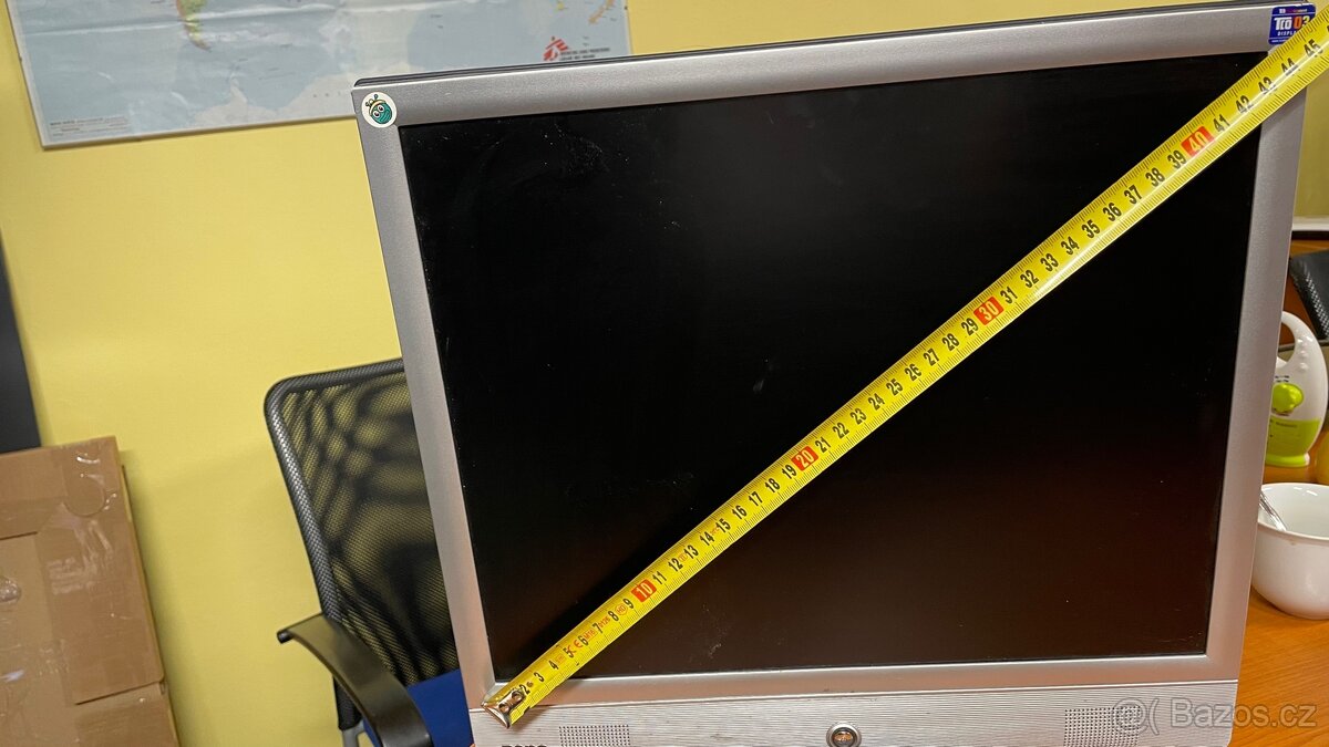 LCD monitor Benq 17 s reproduktory - 3