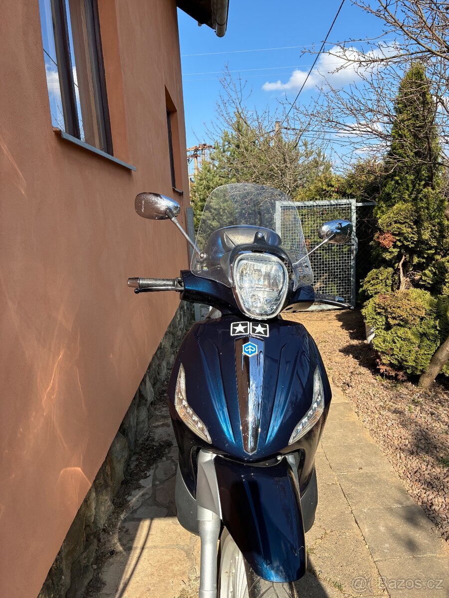 Piaggio Beverly 300 - 3