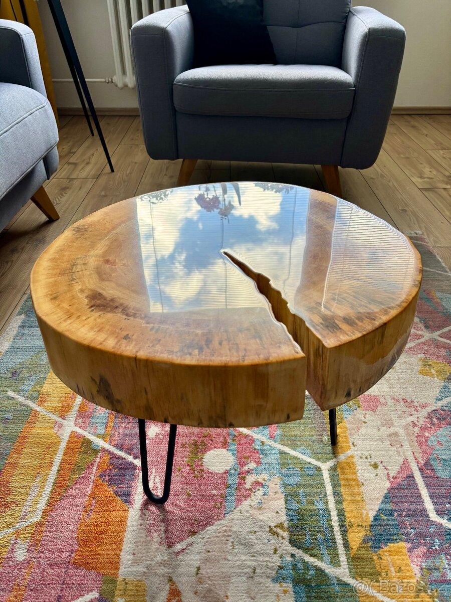 NOVÉ / Konferenční stolek z masivu - 3