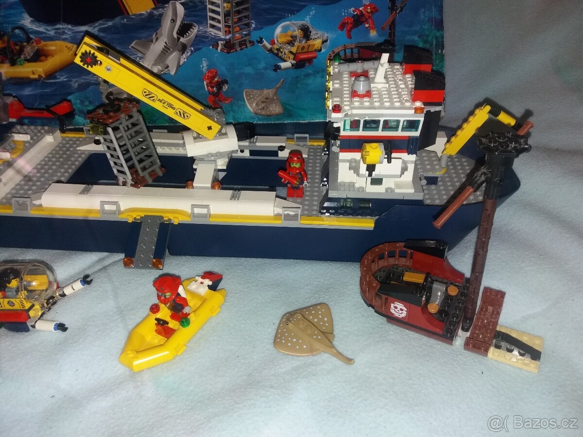 LEGO City 60266 Oceánská průzkumná loď - 3