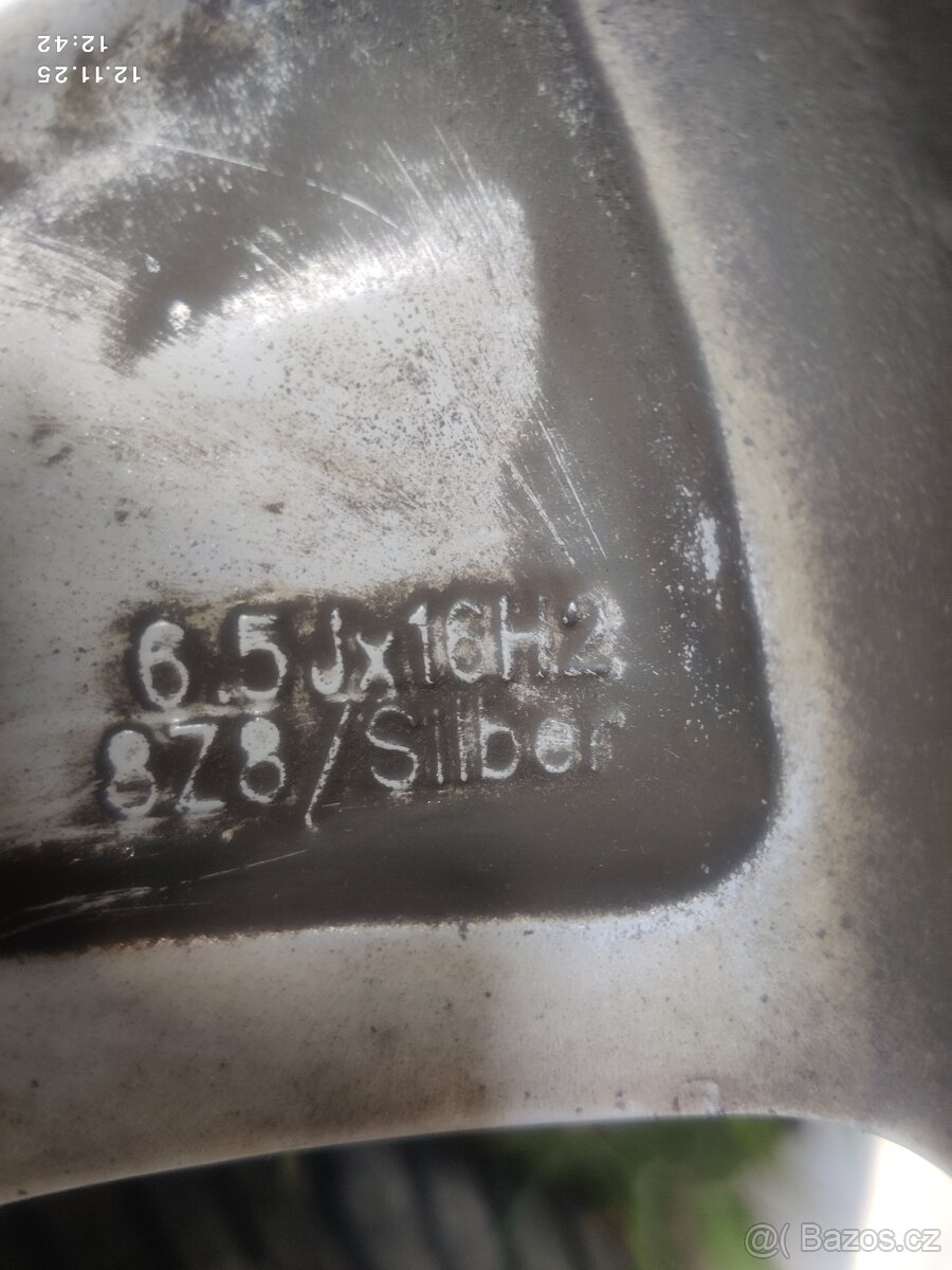 Alu kola 5x112 R16 pneu 215/60/R16 - 3