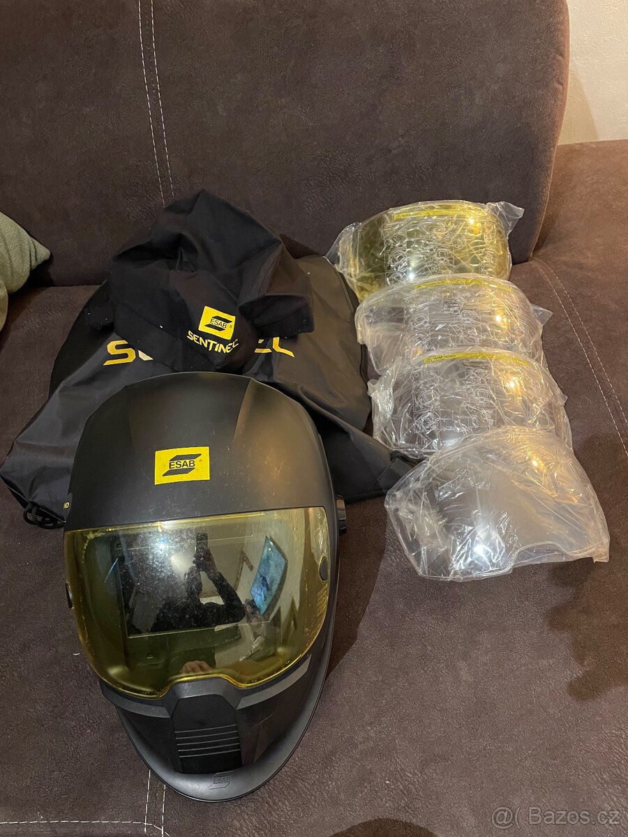 Svářecí kukla Esab Sentinel - 3