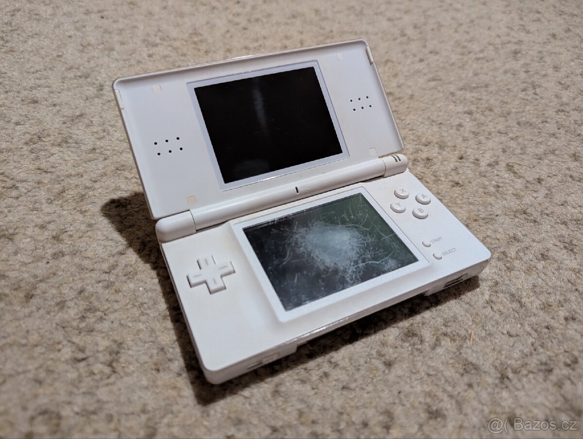 Nintendo DS - 3