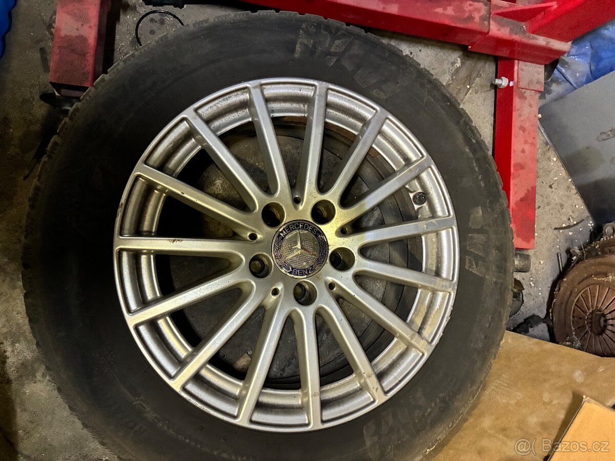 Sada Alu kol orig. Mercedes 205/60R16 zimní - 3
