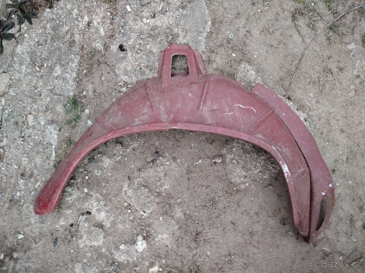 Fiat 125p zadní podbehy - 3