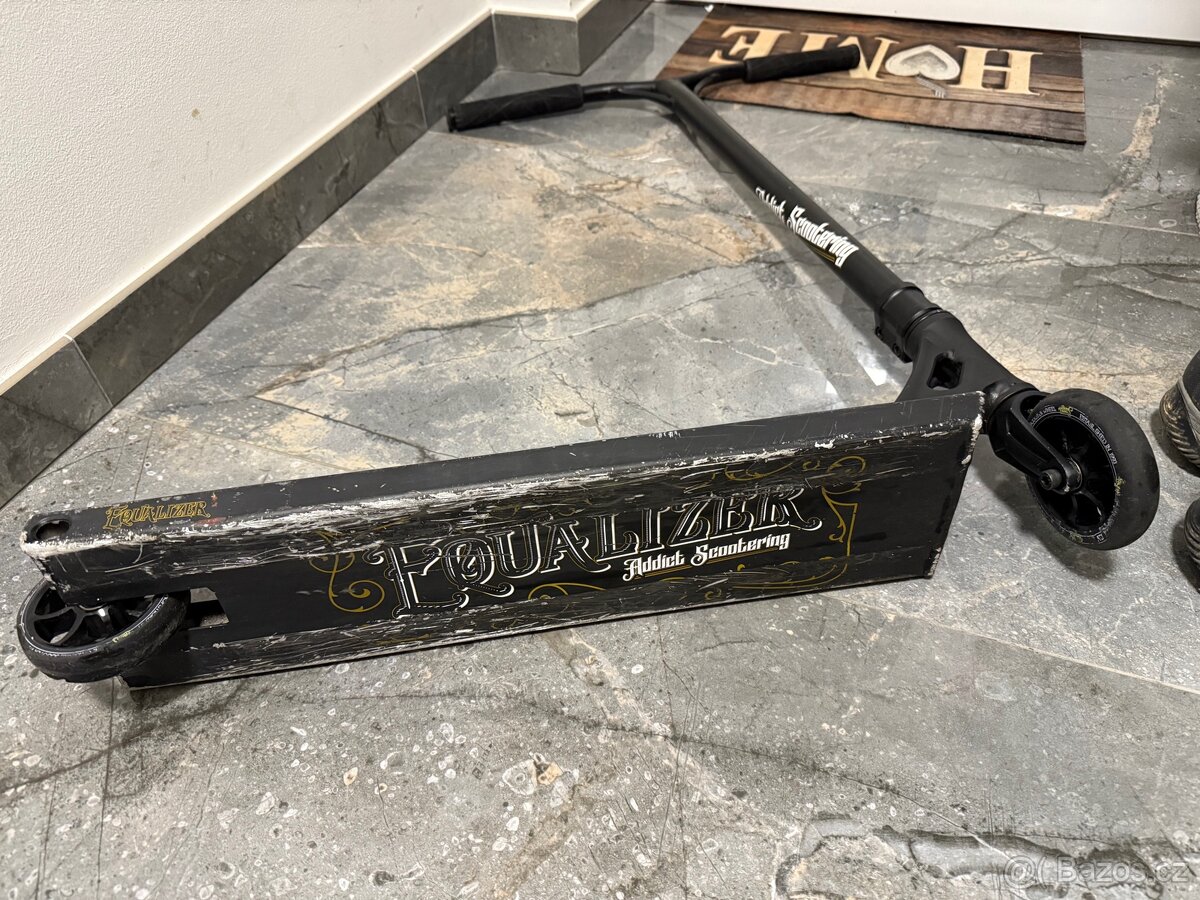 Addict Equalizer 2.0 - freestyle koloběžka - 3