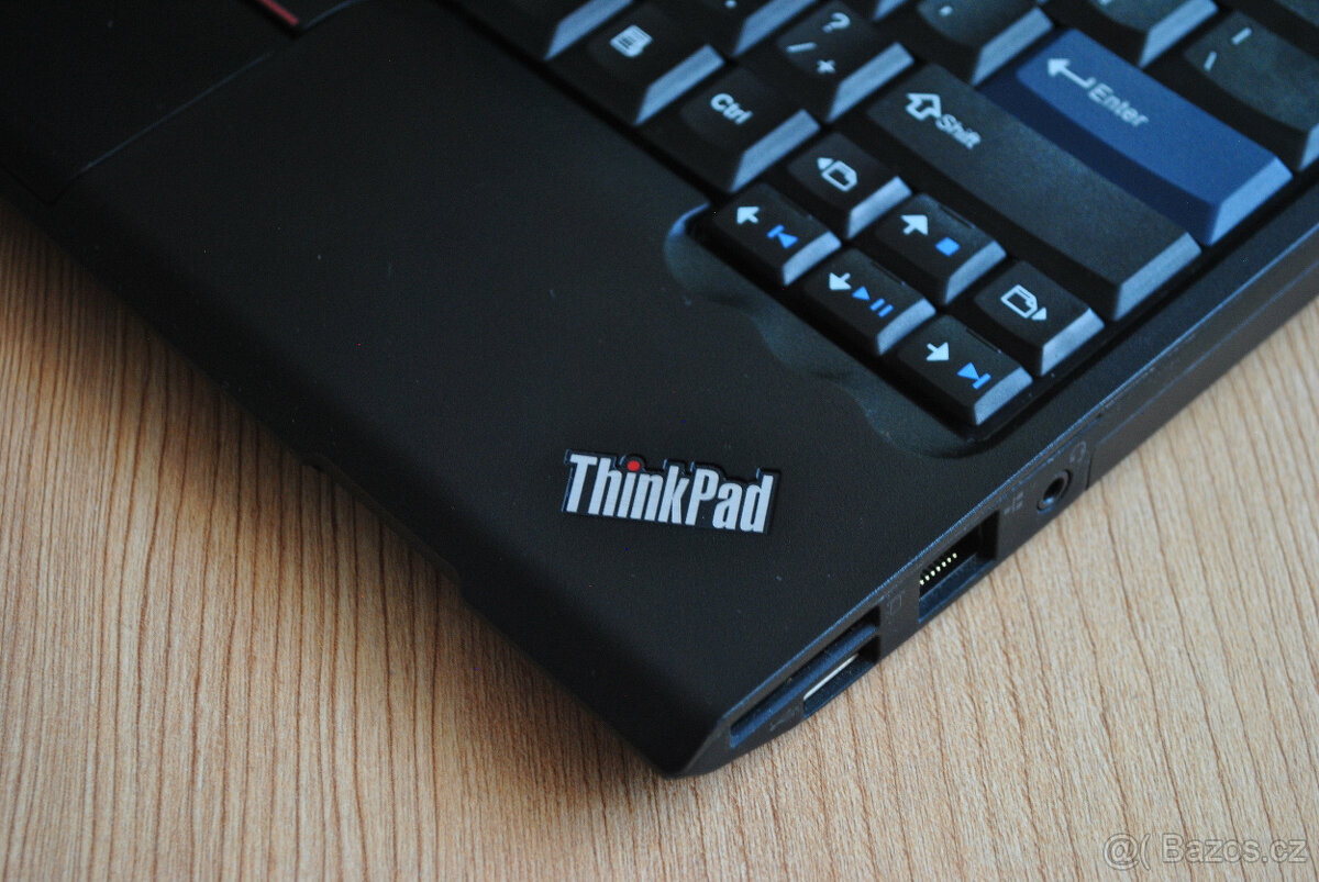 Libreboot - Lenovo ThinkPad X230 - dobrý stav - 3