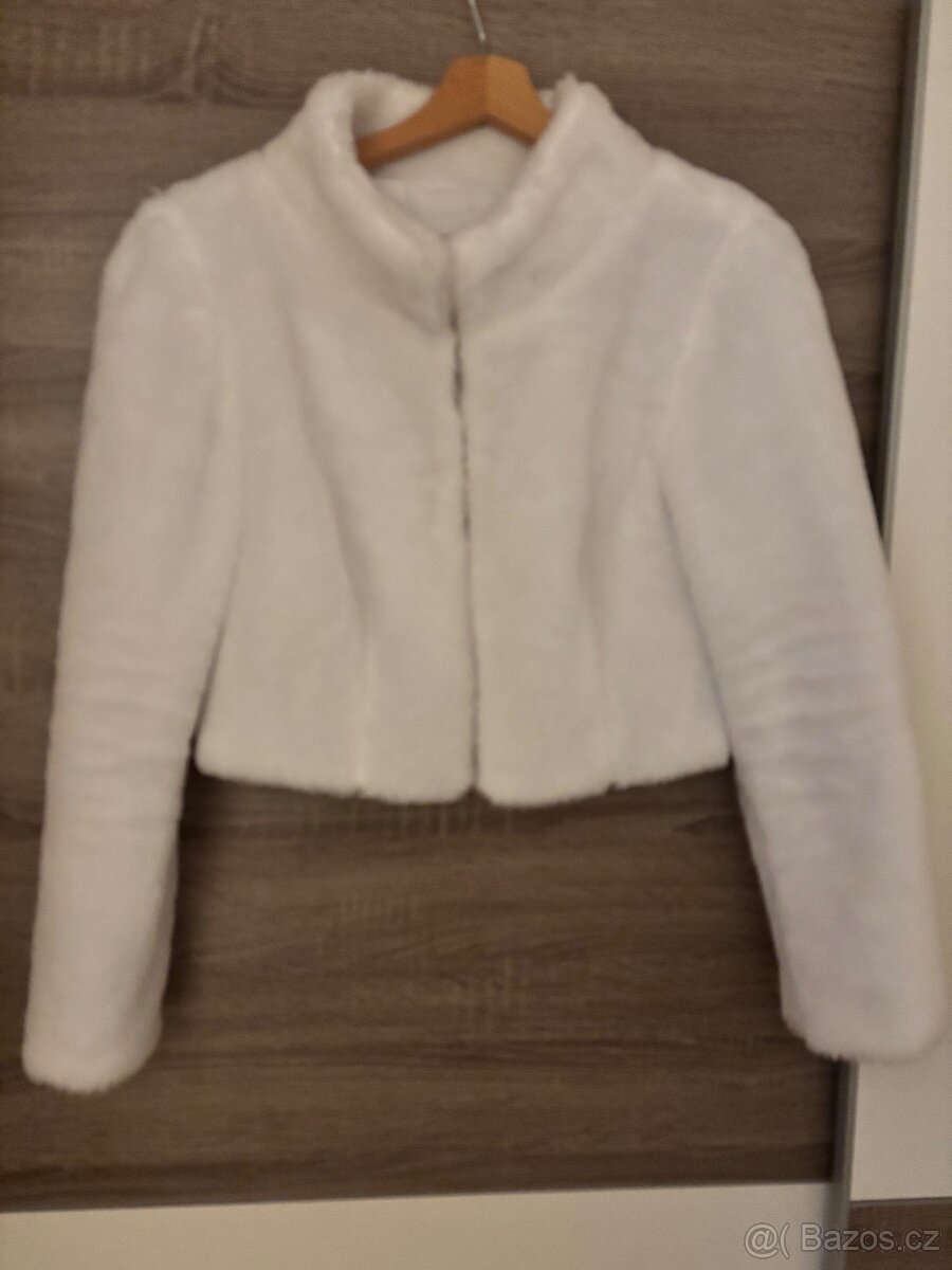 Svatební šaty a kabátky - 3