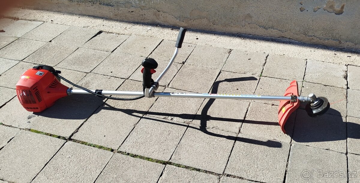 Křovinořez HECHT 145 - 3