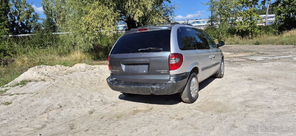 Chrysler Voyager 2.5 CRD,r.v. 2005 sleva - 3