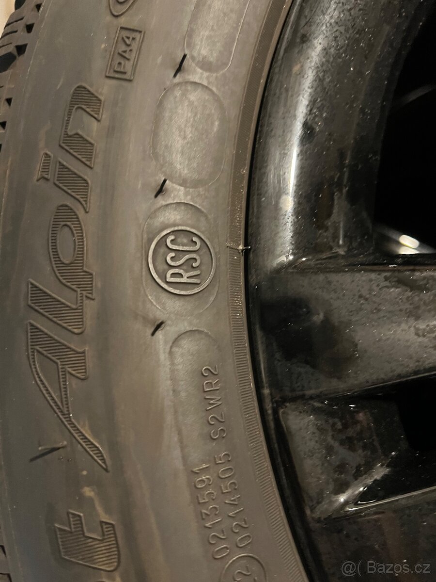 BMW X1 F48 225/55 R17 - 3