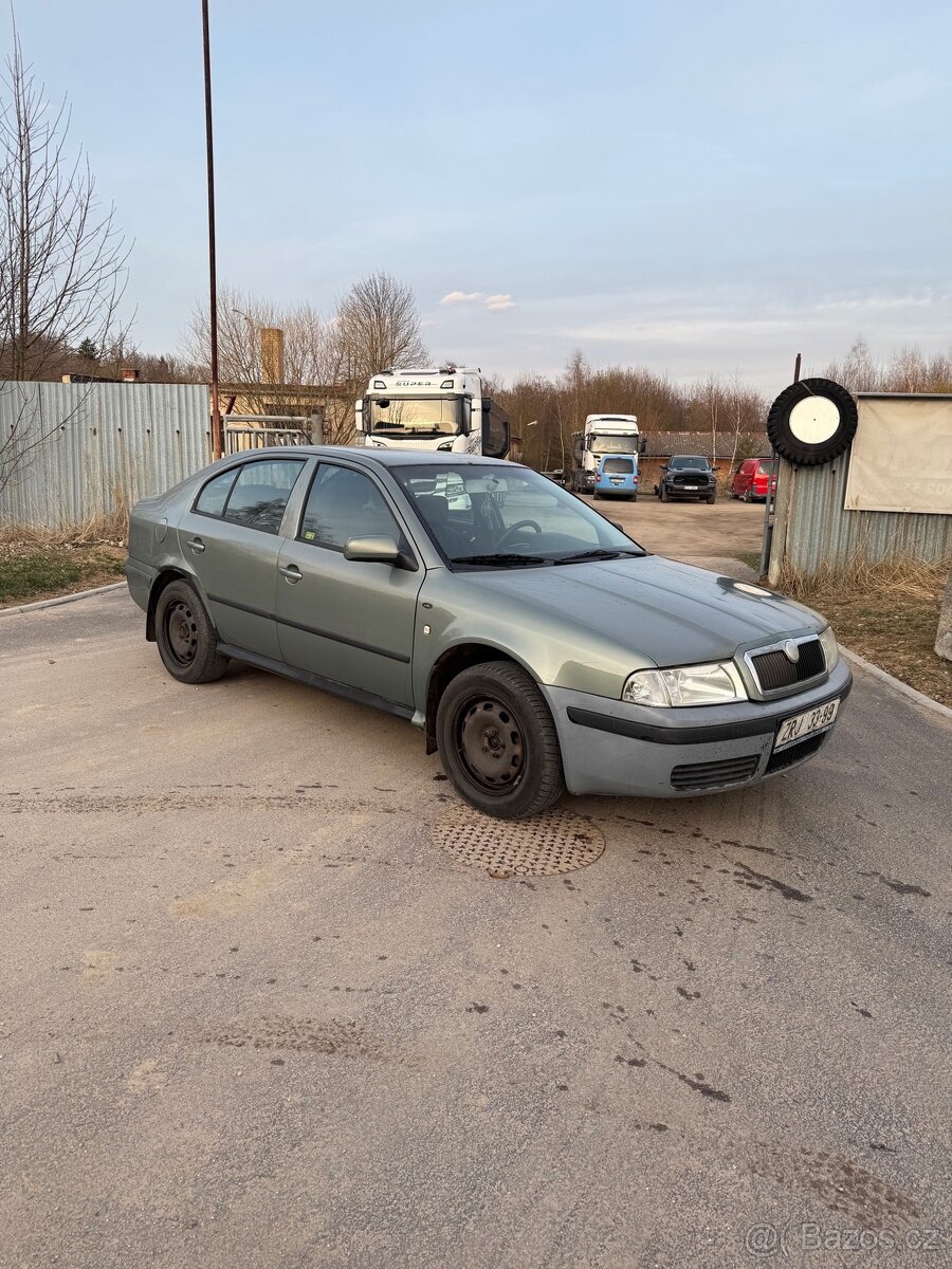 Škoda Octavia 1 1.9TDi 81kw - 3