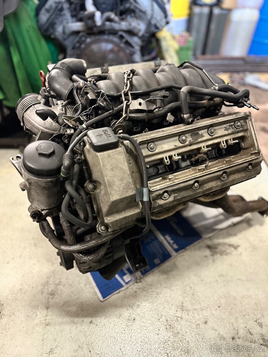Motor M62B44 V8 4.4l - 3