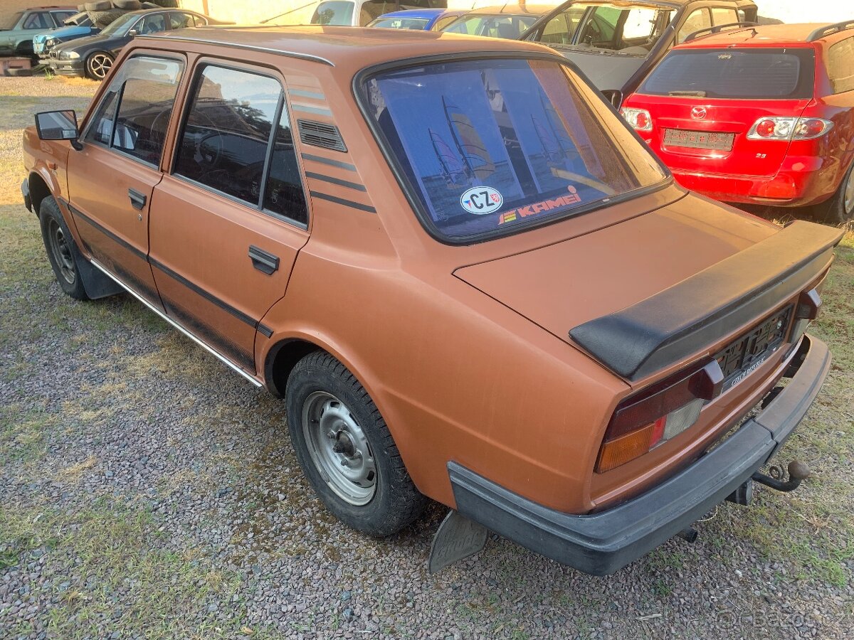 Škoda 105L - 3