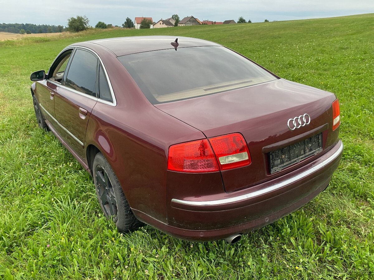 AUDI A8 D3 2002-2010 - ZADNÍ LAMPY - 3