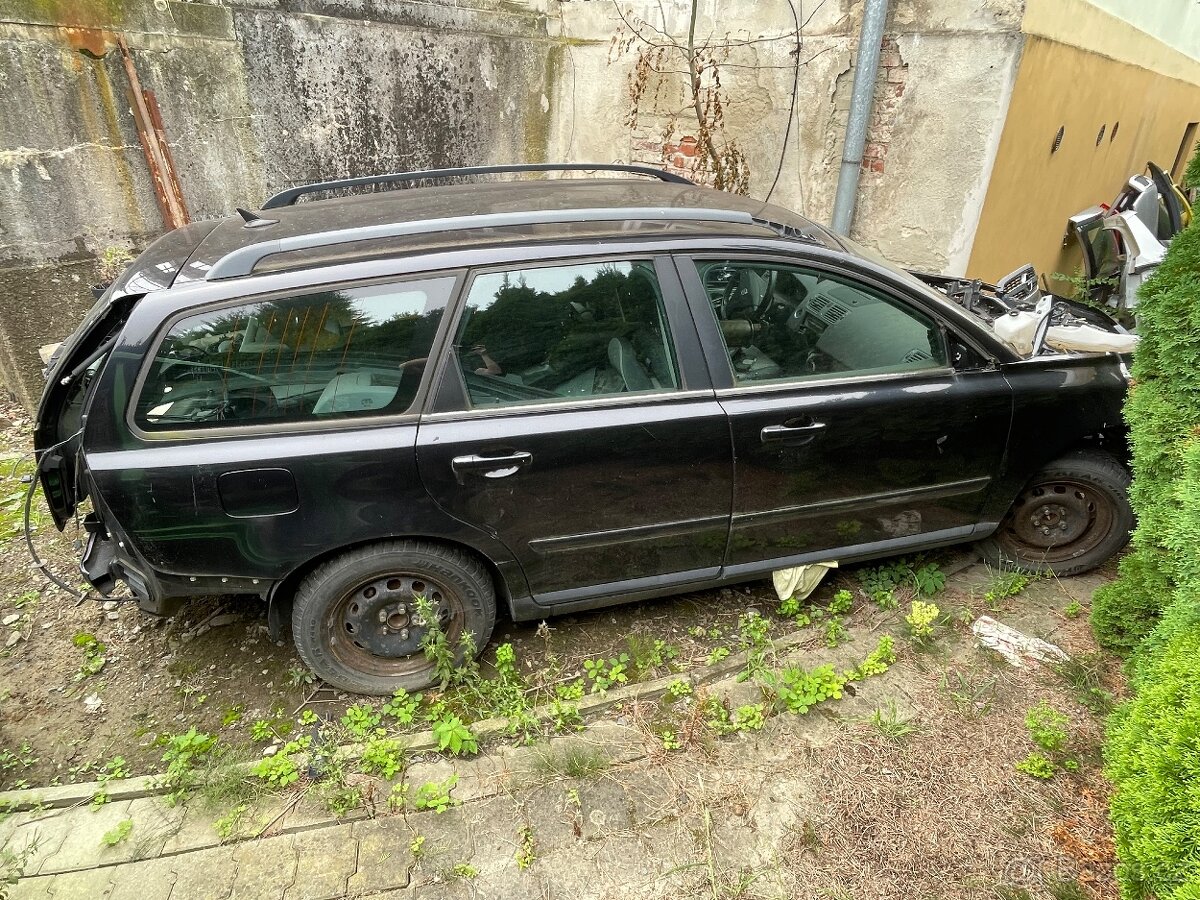 Volvo v50 2.0d - 3