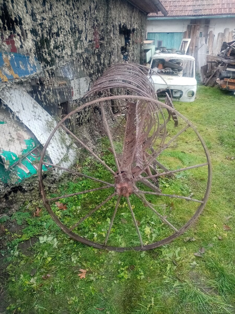 Nahrnovač sena - 3