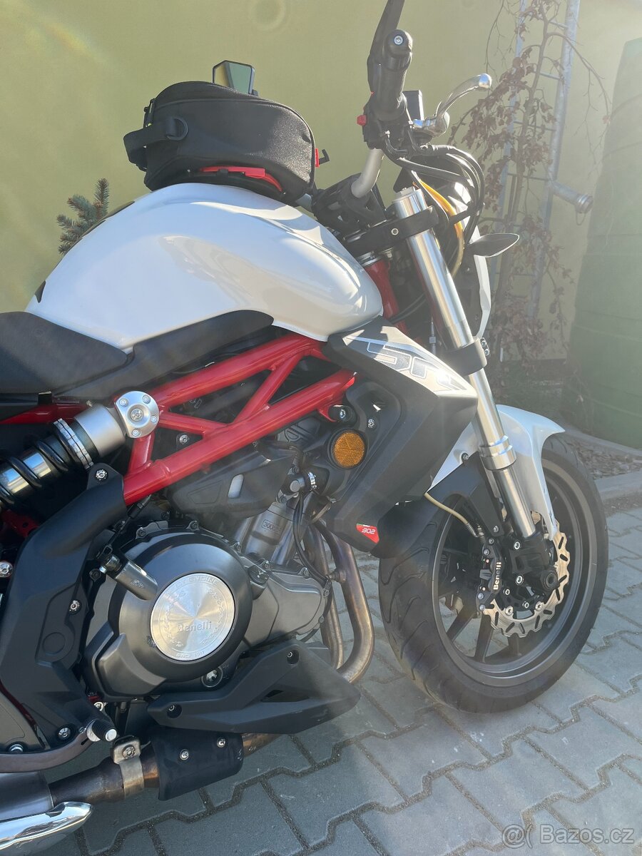 Benelli BN 302 - 3