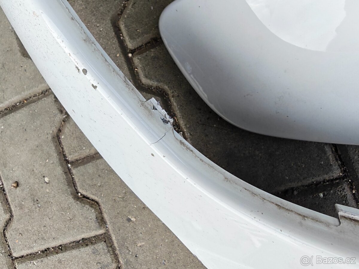 VW UP Přední nárazník - 3