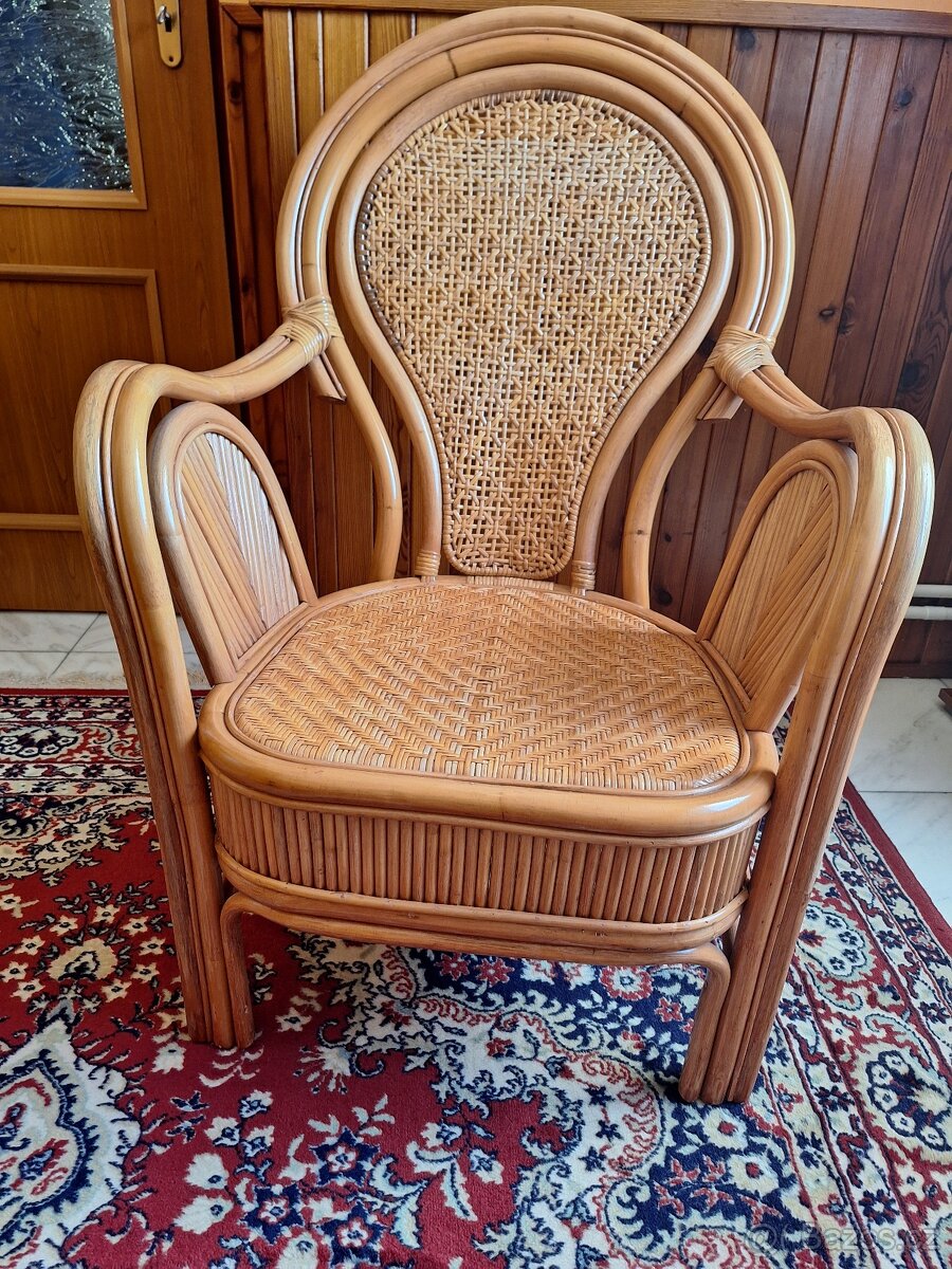 Ratanová křesla a stolek - 3