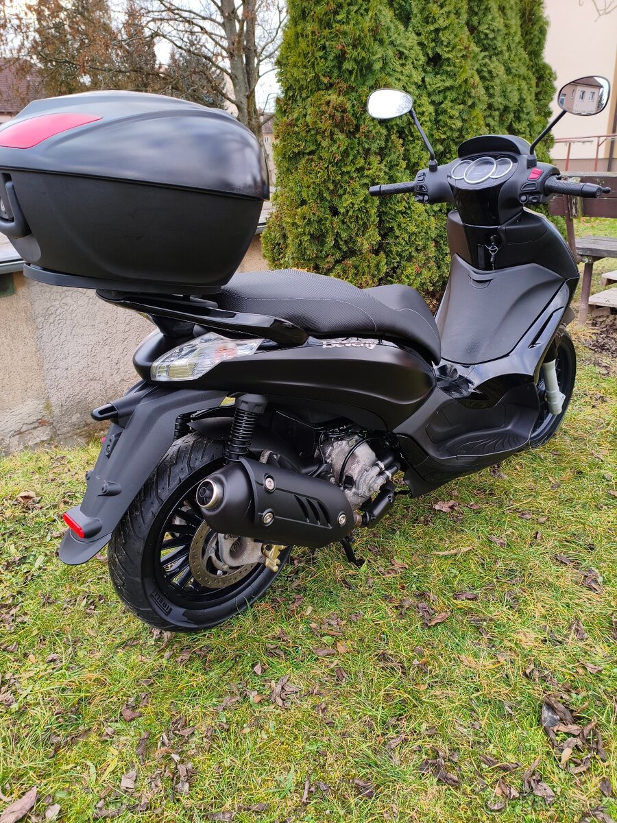 Piaggio Beverly 125i.e - 3