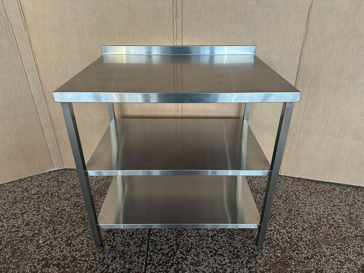 Nerezový stůl s lemem a 2 policemi - 3