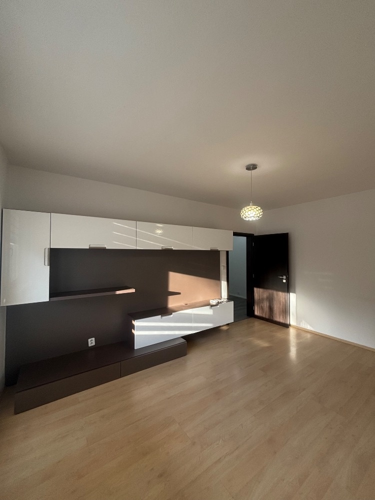 Pronájem bytu 3+1 Holešov - 3