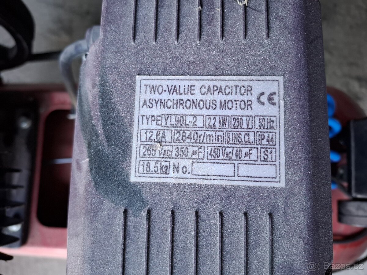 Kompresor trivalcovy - 3