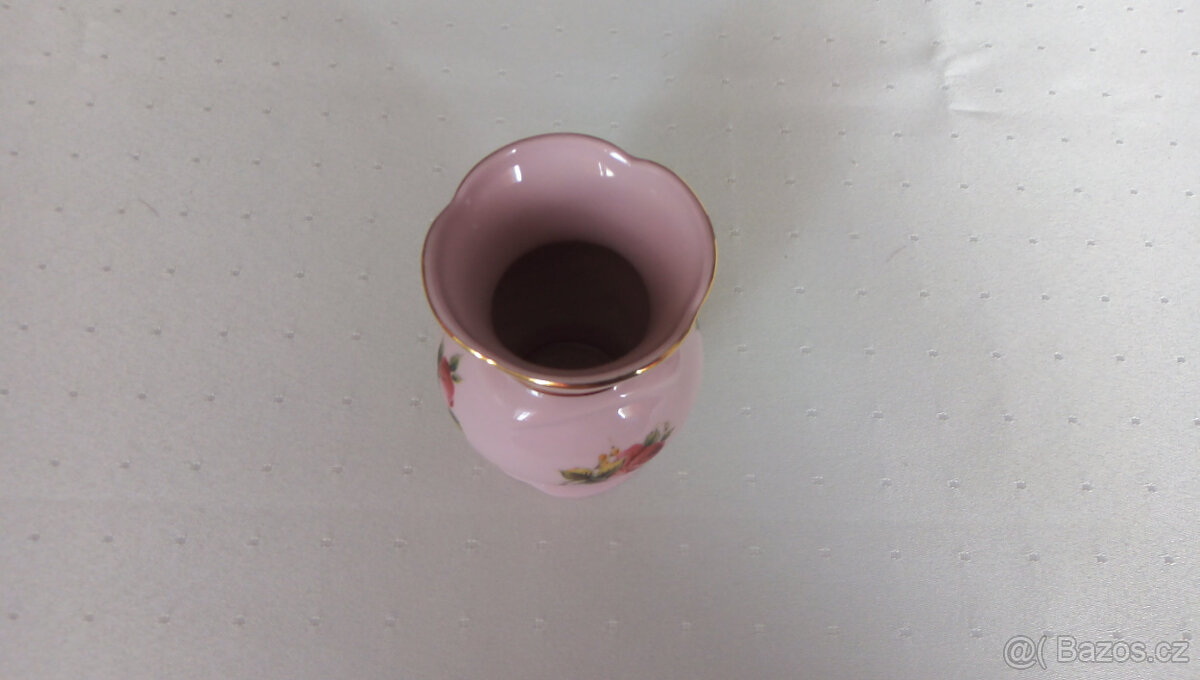 Vázička z růžového porcelánu - zn. Amfora Bohemia - 3