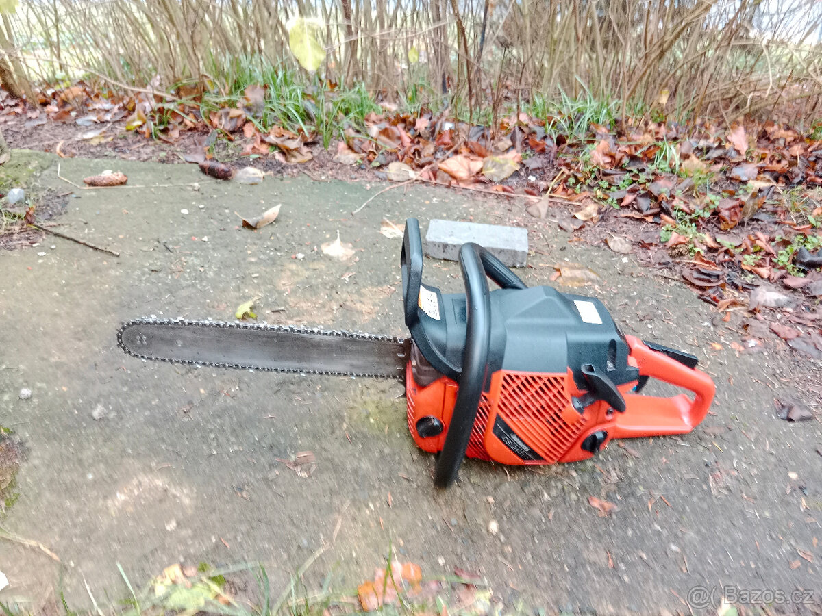 Motorová Pila JONSERED 2141 - 3