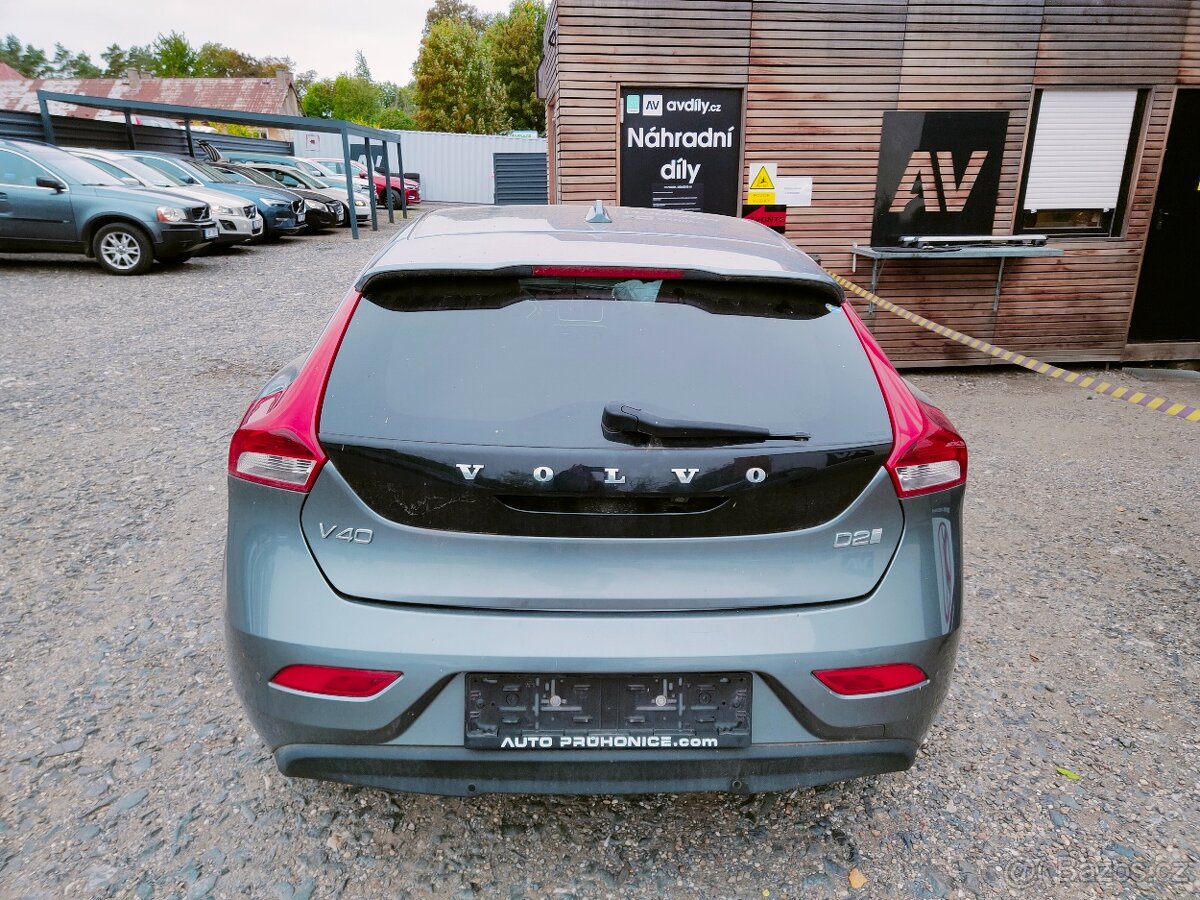 Volvo V40 Inscription D2 88kw - Náhradní díly - 3