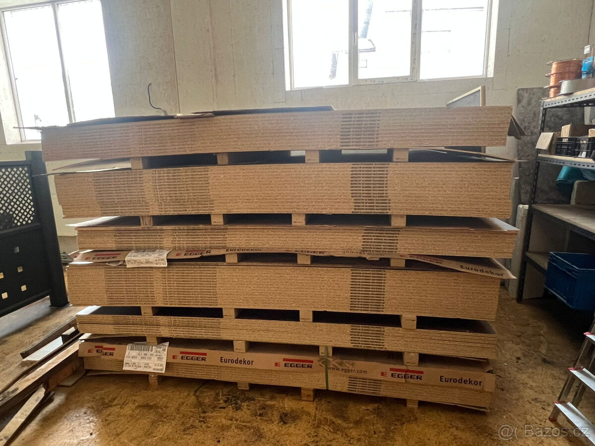 DTDL H2033 ST10 Dub Hunton tmavý SC 2800/2070/18 - 3