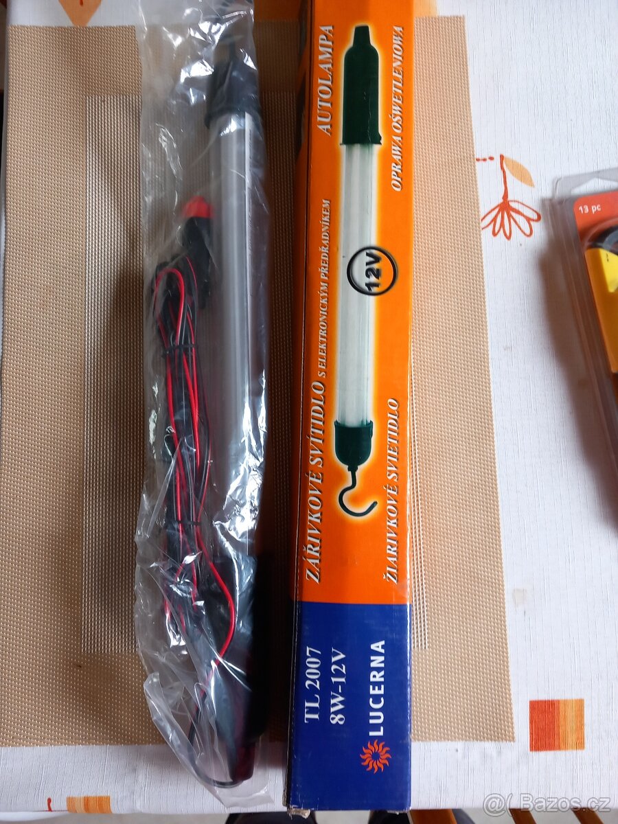 lampa montážní přenosná 12 V - 3