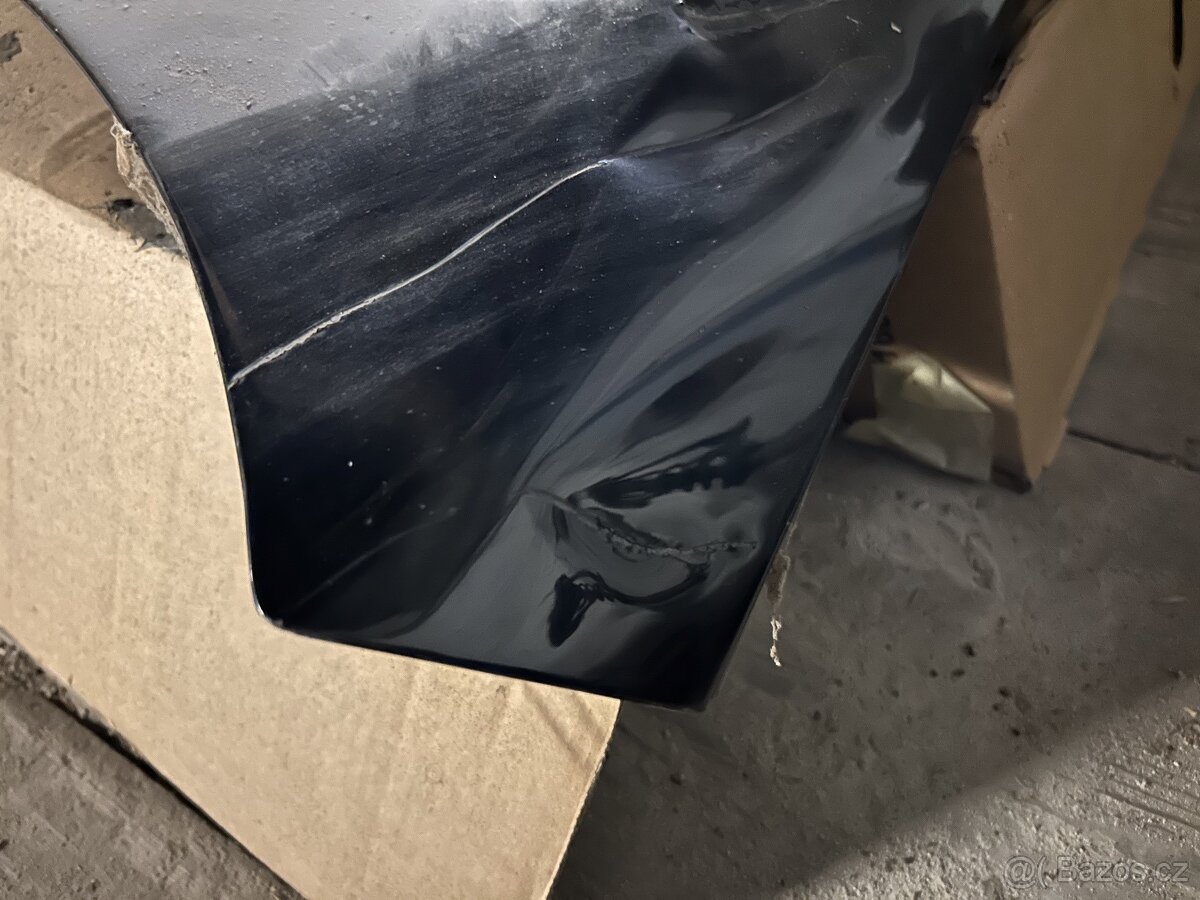 Kapota BMW (E90/E91) 08-12 - 3