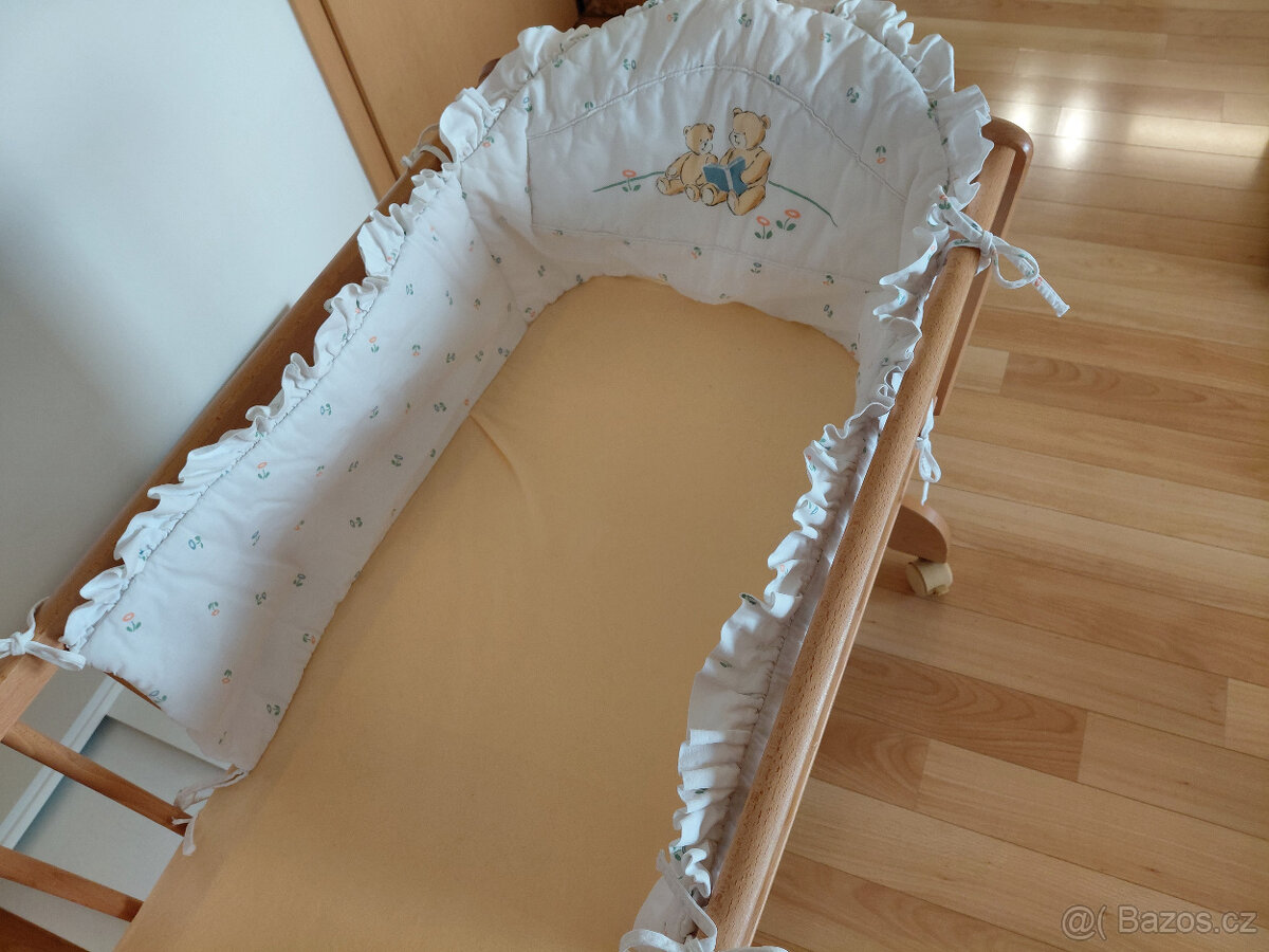 Dřevěná dětská kolébka - 3